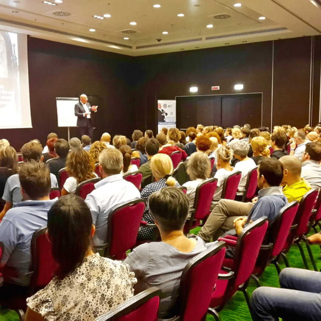 Vendere con Alessandro Ferrari mentre insegna come vendere nel 2025 con il Metodo FAST.